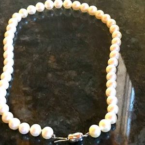 Genuine Pearl Necklace with 14 kt clasp